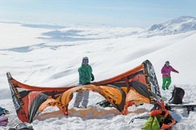Romain Luppi - snowkite en Macedonia - Popova Shapka