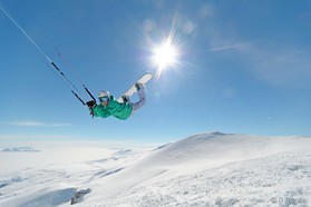 Romain Luppi - snowkite en Macedonia - Popova Shapka