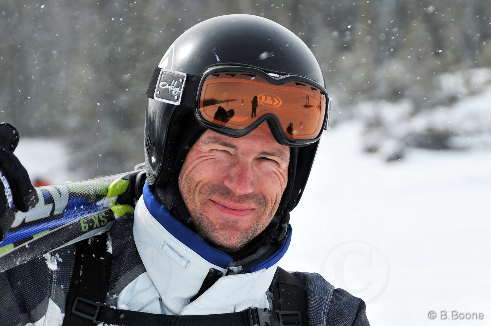 120404-013 © B.Boone