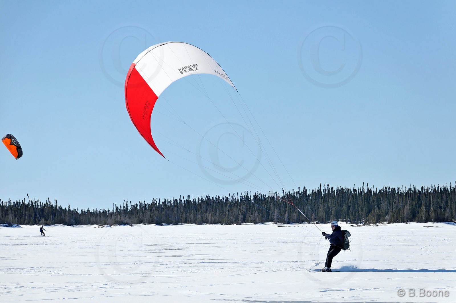 120402-0021 © B.Boone